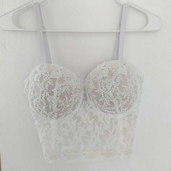 Windsor Pretty In Pearls Hand Beaded Bustier - Picture 3 of 14